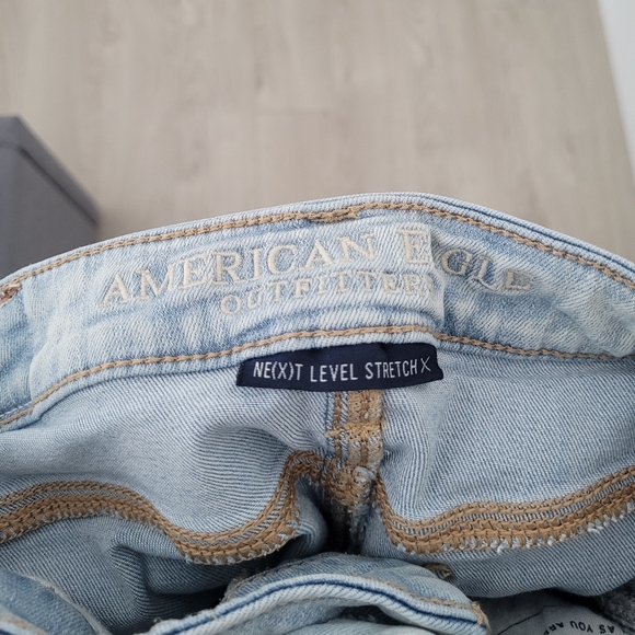 American Eagle- Next Level Stretch Distressed / Ripped Jeans - Picture 6 of 7